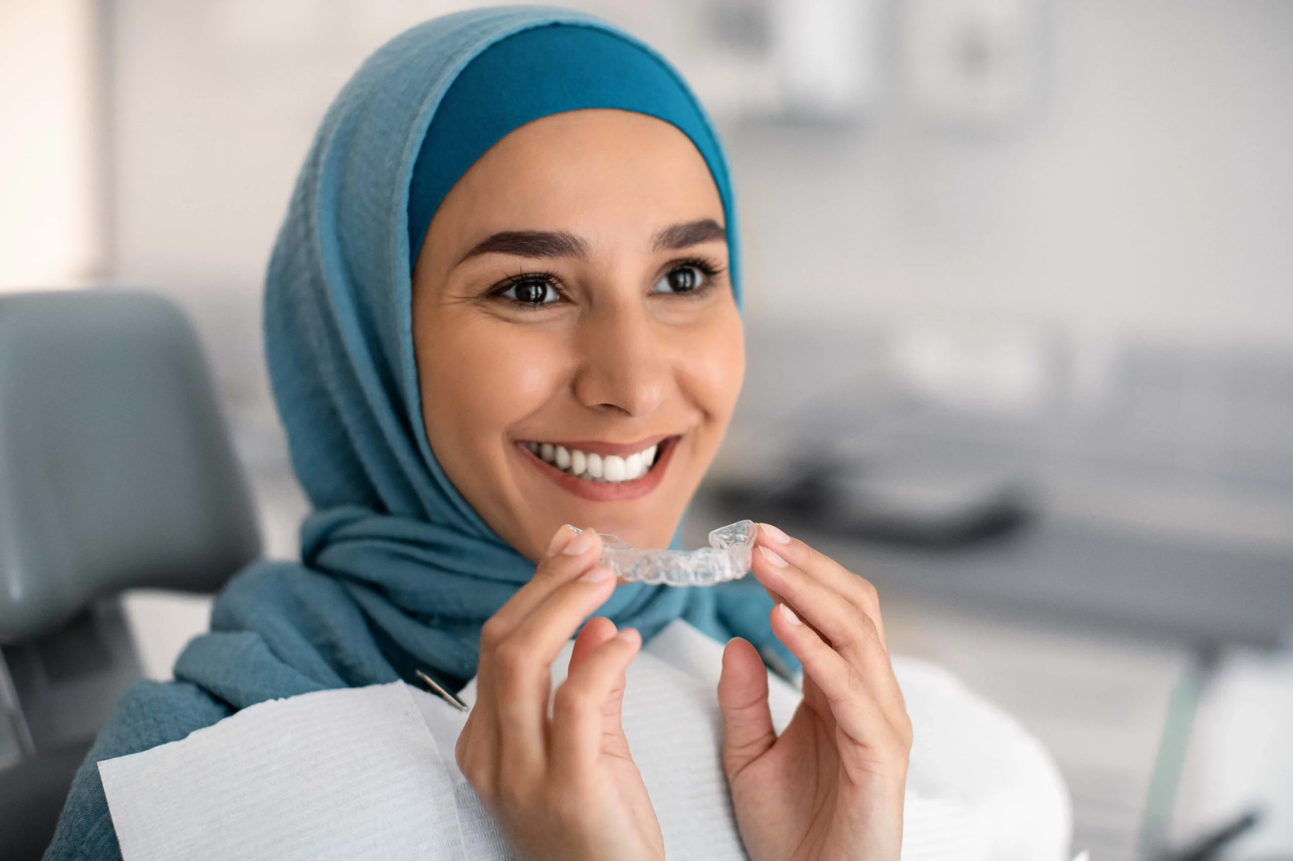 Can You Use Your Aligner as a Whitening Tray?